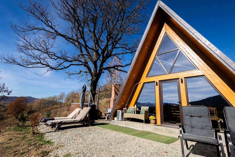 Cabana AFrame la munte - cu ciubar — cabană de închiriat în Șinca Nouă