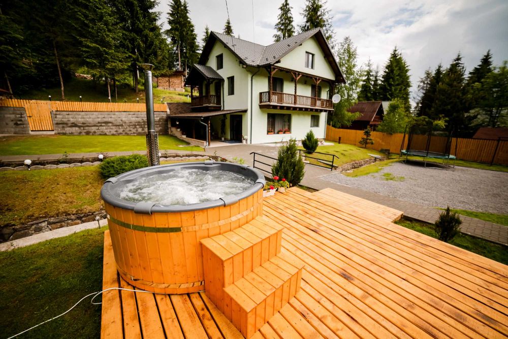 Cazare Toplița. Cabana cu ciubăr in apropierea pârtiei de schi ! — cabană de închiriat în Toplița
